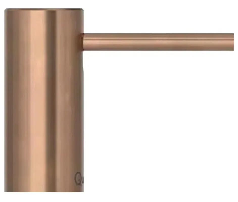 Op = Op Quooker Nordic Messing Patina Zeeppomp