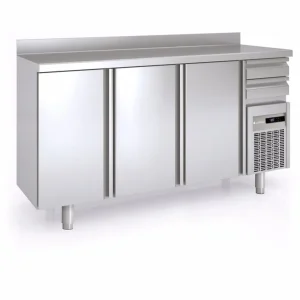 Coreco Koelkast - Backbar - Dichte Deur 504 L -2°C / +8°C - FMR-200 - 3 Deurs Op = Op