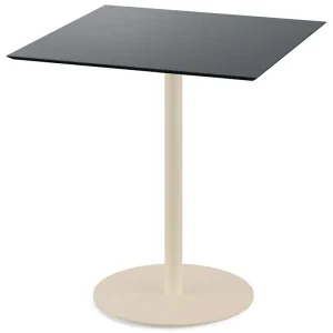 Flitsaanbieding Urban terrastafel zand frame + Zwart HPL tafelblad 70x70cm