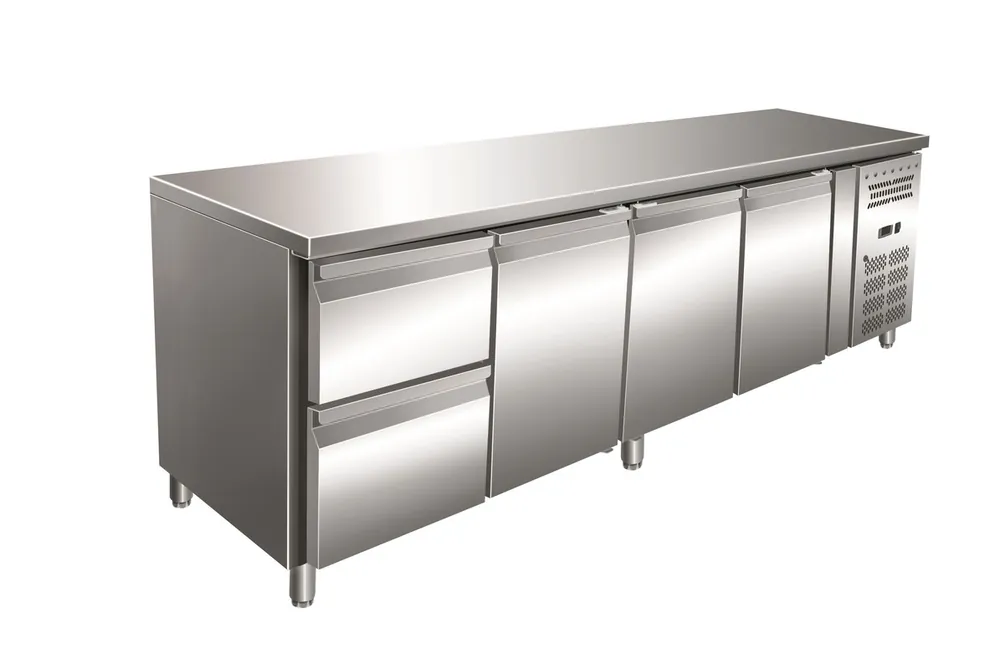 Voordeelprijs Gastro-Inox RVS GN koelwerkbank met 3 deuren en 2 laden, geforceerd gekoeld