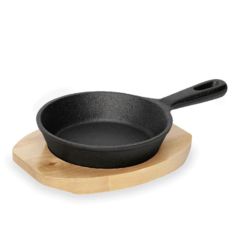 Must-Have Mini serveerpannetje IRON DINING, met houten onderzetter, Ø 13 cm, hoogte 3,5 cm, gietijzer, hout
